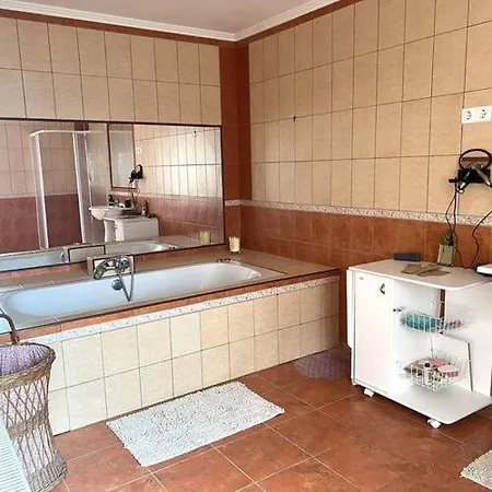 Baliyak House Tállya