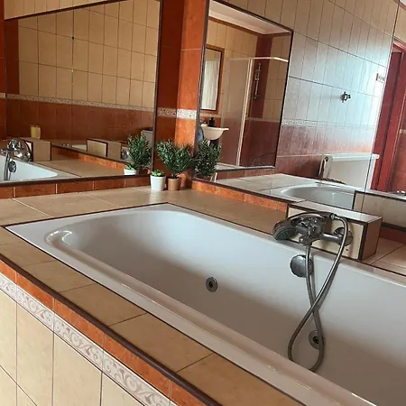 Baliyak House Feriehus *