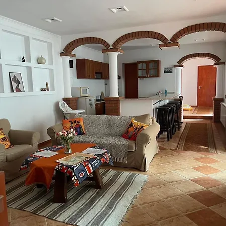 Baliyak House Feriehus Tállya